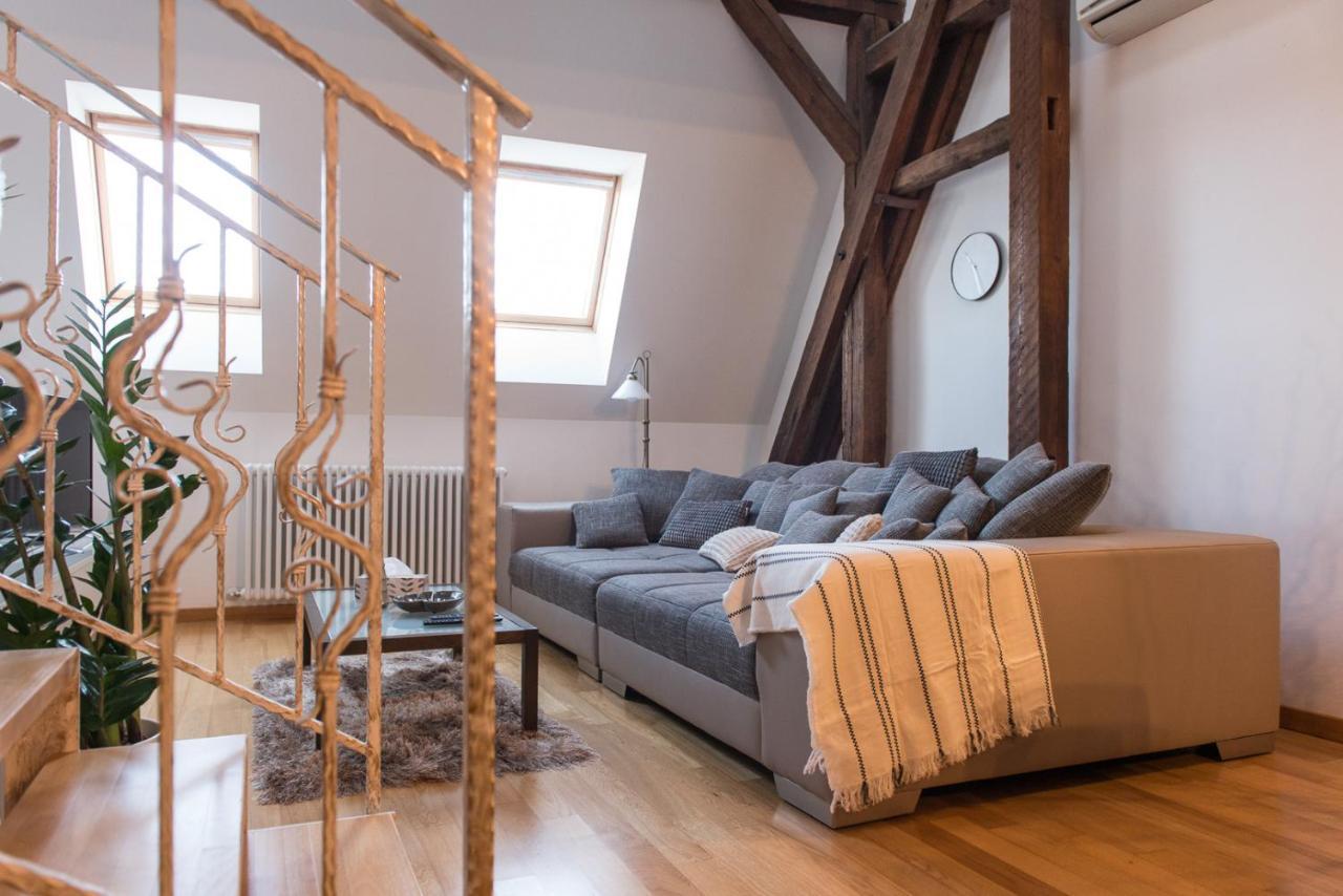 Comfy Loft On Hlavna Appartement Košice Buitenkant foto